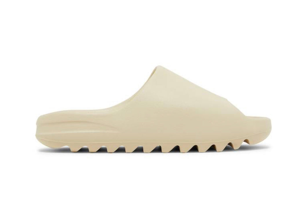 Adidas Yeezy Slides ‘Bone’